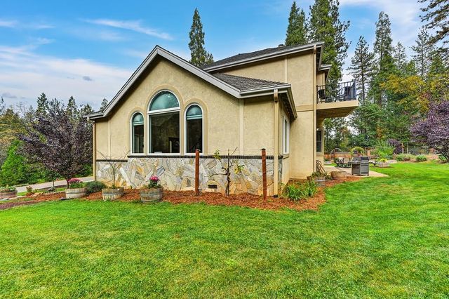 20094 Spring Garden Rd, Foresthill, CA 95631