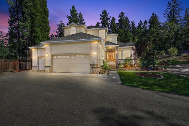 20094 Spring Garden Rd, Foresthill, CA 95631