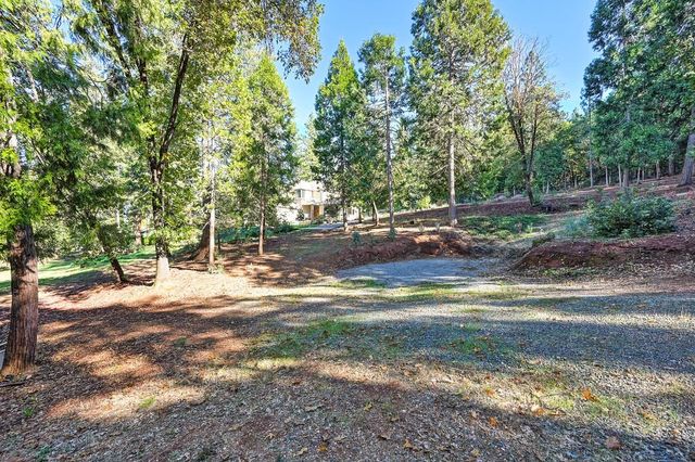 20094 Spring Garden Rd, Foresthill, CA 95631