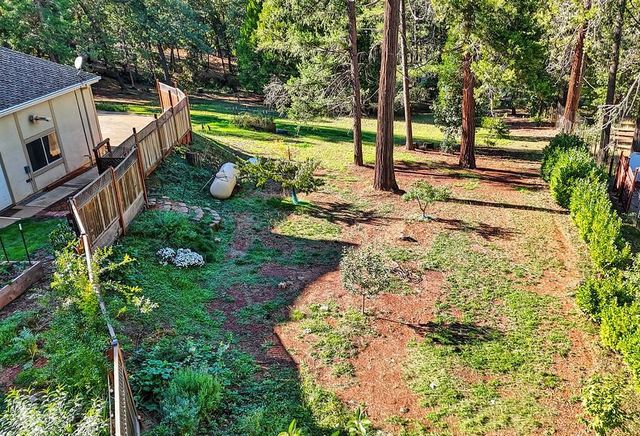 20094 Spring Garden Rd, Foresthill, CA 95631