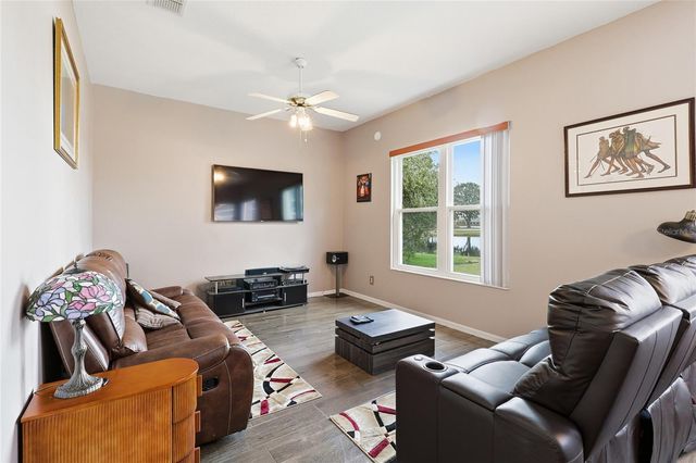 204 GOLF COURSE PARKWAY, Davenport, FL 33837