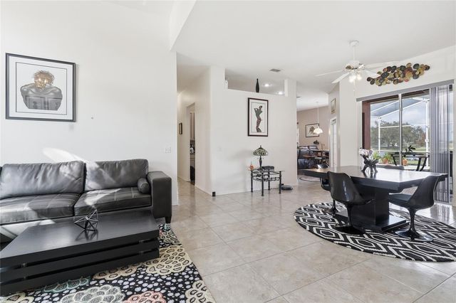 204 GOLF COURSE PARKWAY, Davenport, FL 33837