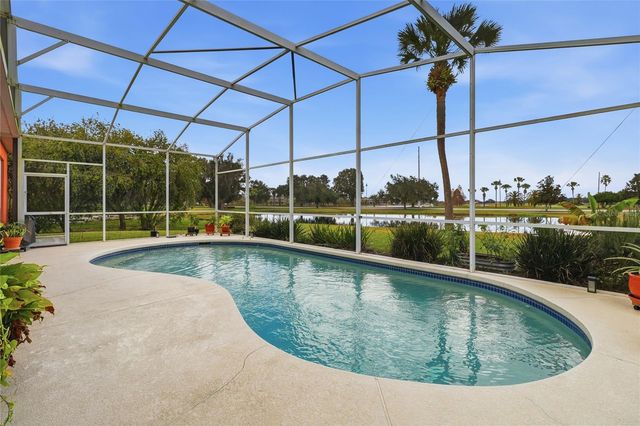 204 GOLF COURSE PARKWAY, Davenport, FL 33837