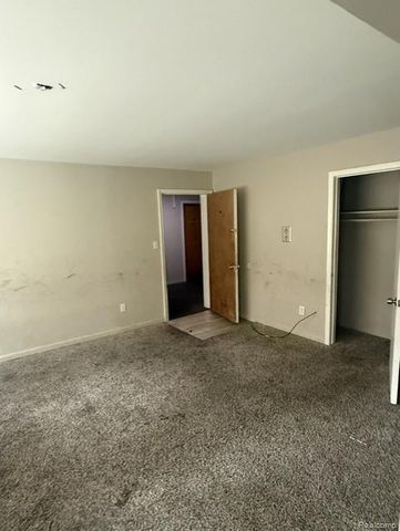 17274 Bentler Street 45, Detroit, MI 48219