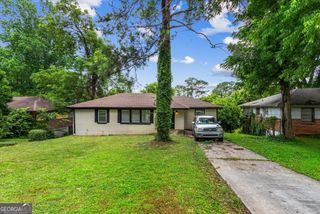 2835 Laguna Drive, Decatur, GA 30032