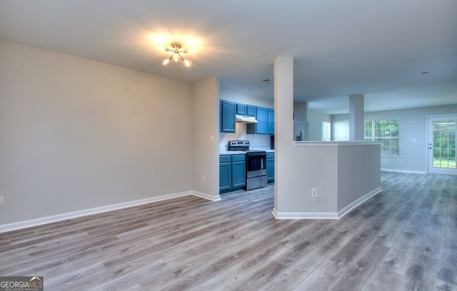 737 Outlook Way, Atlanta, GA 30349