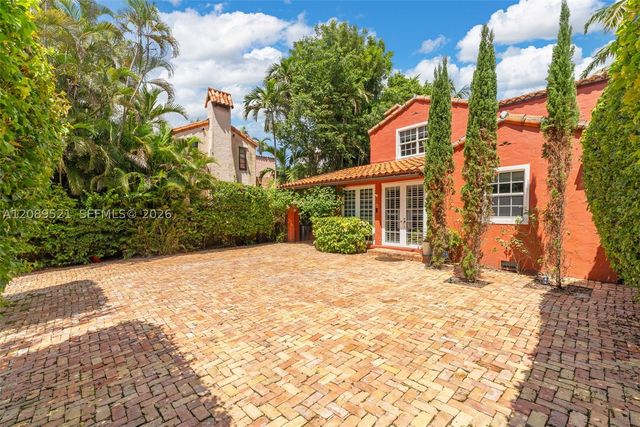 629 Altara Ave, Coral Gables, FL 33146