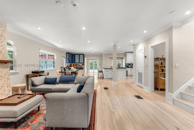 629 Altara Ave, Coral Gables, FL 33146