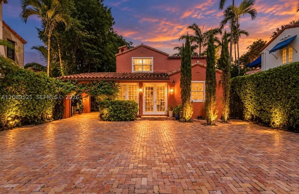 629 Altara Ave, Coral Gables, FL 33146