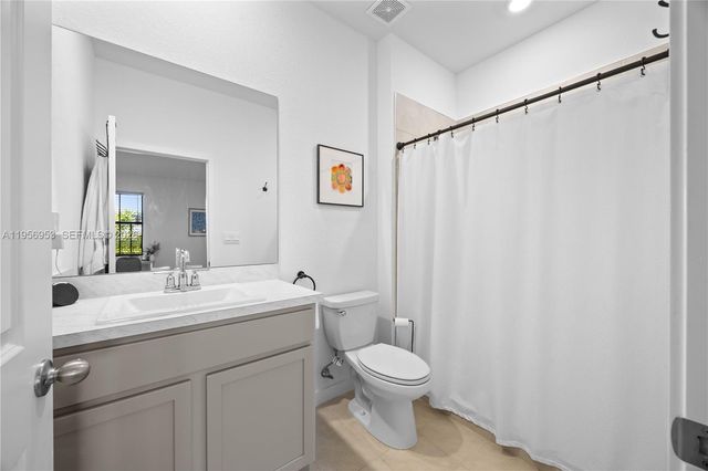 369 NW 8th Court, Pompano Beach, FL 33060