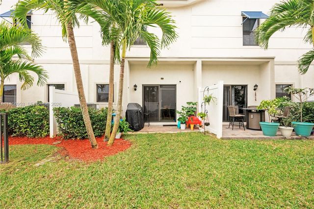 369 NW 8th Court, Pompano Beach, FL 33060
