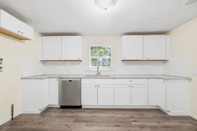 5728 Kilpatrick Avenue, Fort Worth, TX 76107