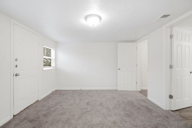 5728 Kilpatrick Avenue, Fort Worth, TX 76107