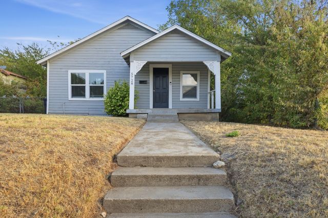 5728 Kilpatrick Avenue, Fort Worth, TX 76107