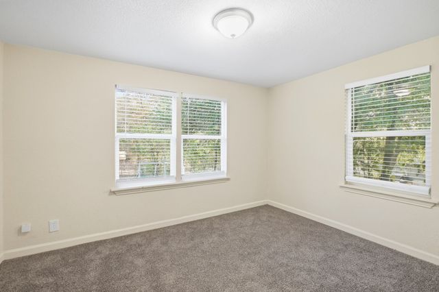5728 Kilpatrick Avenue, Fort Worth, TX 76107