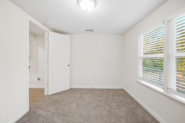 5728 Kilpatrick Avenue, Fort Worth, TX 76107