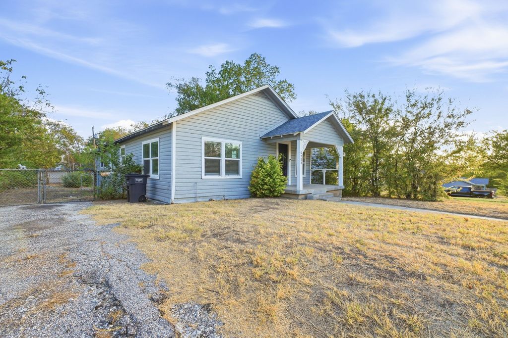 5728 Kilpatrick Avenue, Fort Worth, TX 76107 — photo 3