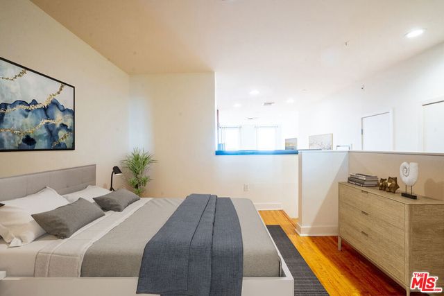 3810 Wilshire Boulevard 1209, Los Angeles, CA 90010