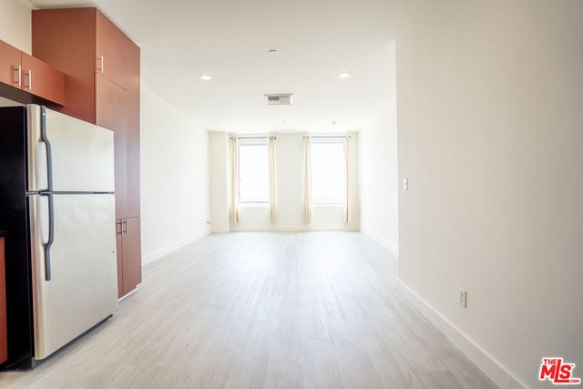 3810 Wilshire Boulevard 1209, Los Angeles, CA 90010