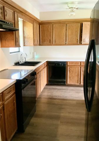 579 County Road 145, Liberty, TX 77575