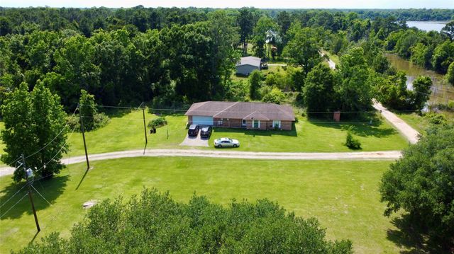 579 County Road 145, Liberty, TX 77575