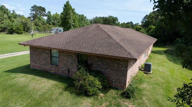 579 County Road 145, Liberty, TX 77575