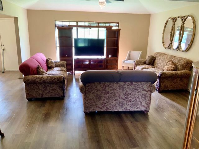 579 County Road 145, Liberty, TX 77575