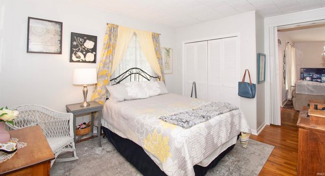 1109 S Van Buren Street, Auburn, IN 46706