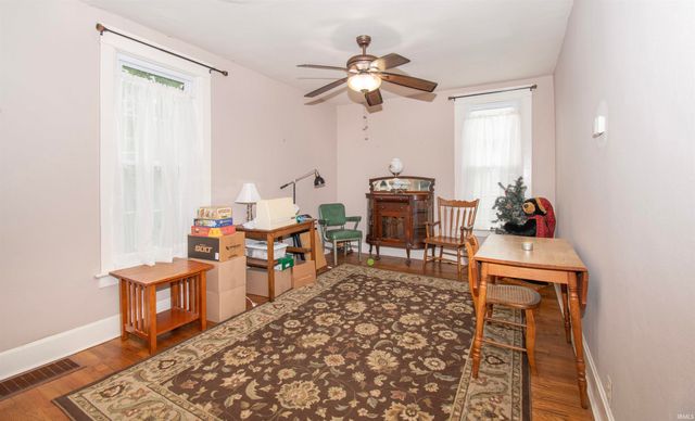 1109 S Van Buren Street, Auburn, IN 46706