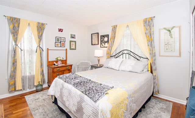 1109 S Van Buren Street, Auburn, IN 46706