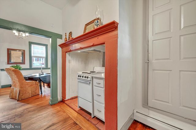 15 W MARKET ST, Jonestown, PA 17038
