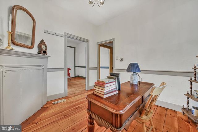 15 W MARKET ST, Jonestown, PA 17038