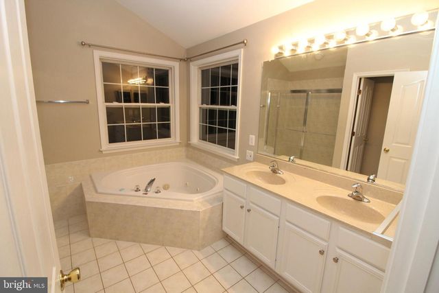 12990 PINTAIL RD, Woodbridge, VA 22192