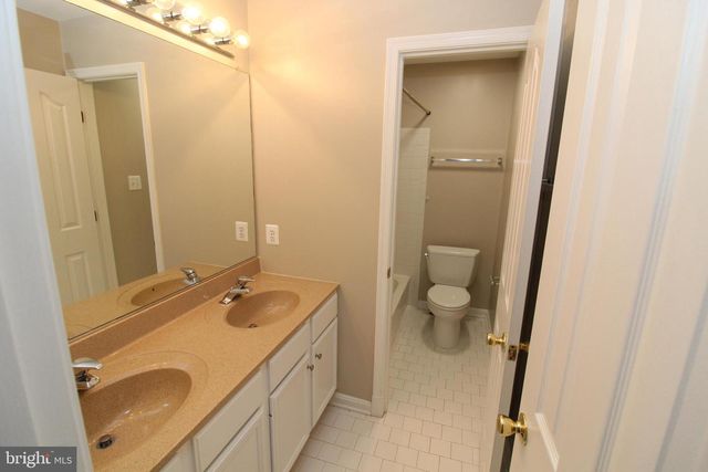 12990 PINTAIL RD, Woodbridge, VA 22192