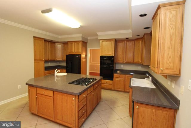 12990 PINTAIL RD, Woodbridge, VA 22192