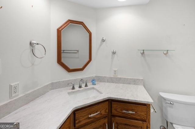 4909 Perry Road, Claxton, GA 30417