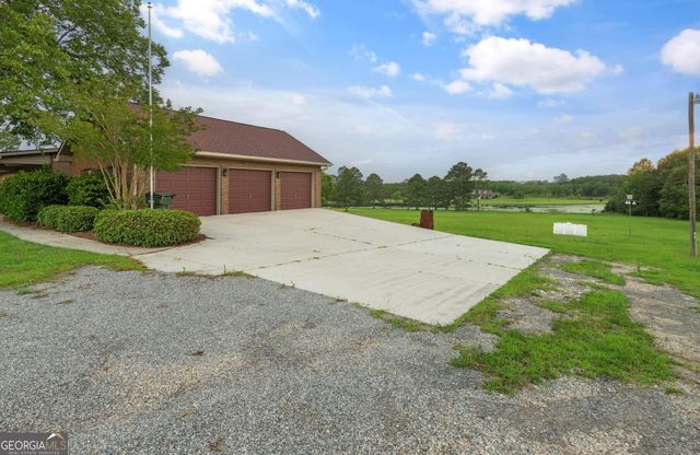 4909 Perry Road, Claxton, GA 30417