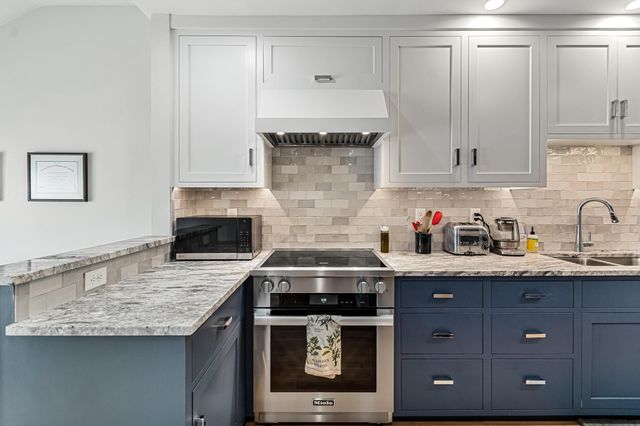 545 S Prospect St Unit 35, Burlington, VT 05401
