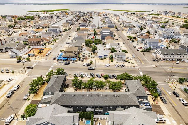 75 Grand Central Avenue 8, Lavallette, NJ 08735