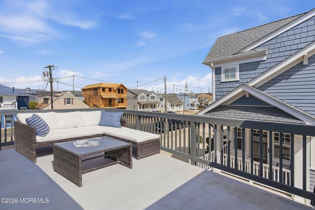 75 Grand Central Avenue 8, Lavallette, NJ 08735