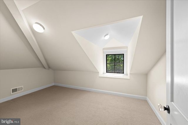 4201 MILITARY RD NW, Washington, DC 20015