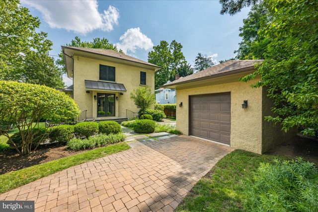 4201 MILITARY RD NW, Washington, DC 20015