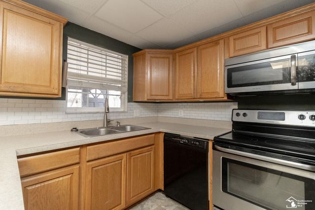 5218 Consear Road, Ottawa Lake, MI 49267