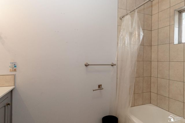 5218 Consear Road, Ottawa Lake, MI 49267