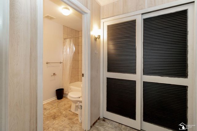 5218 Consear Road, Ottawa Lake, MI 49267