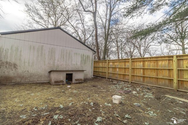 5218 Consear Road, Ottawa Lake, MI 49267