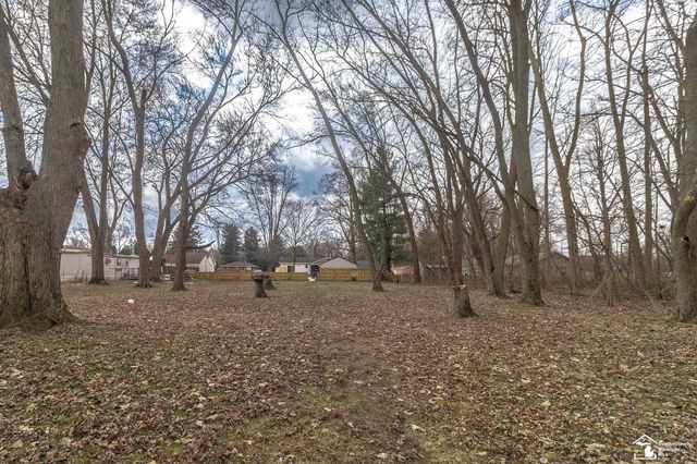 5218 Consear Road, Ottawa Lake, MI 49267