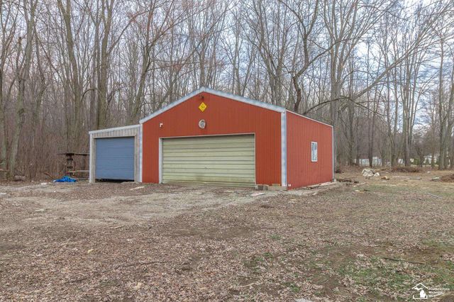 5218 Consear Road, Ottawa Lake, MI 49267