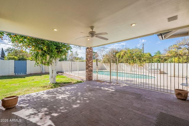 5715 E CALLE DEL PAISANO --, Phoenix, AZ 85018