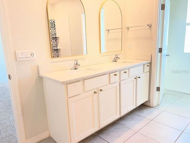 1703 JOHNSON POINTE DRIVE, Plant City, FL 33566